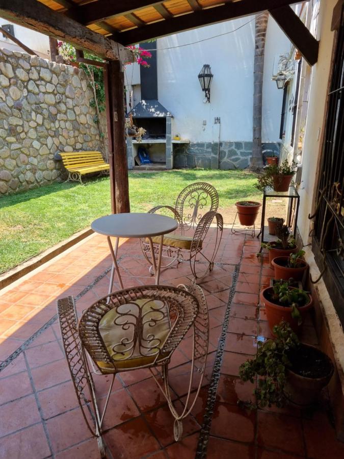 Hostal Las Rosas Salta Esterno foto