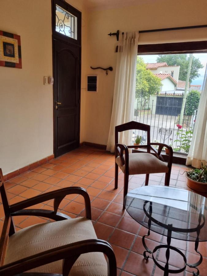 Hostal Las Rosas Salta Esterno foto