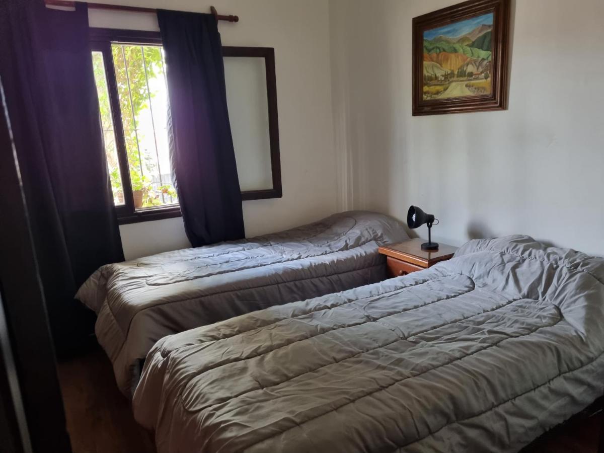 Hostal Las Rosas Salta Esterno foto